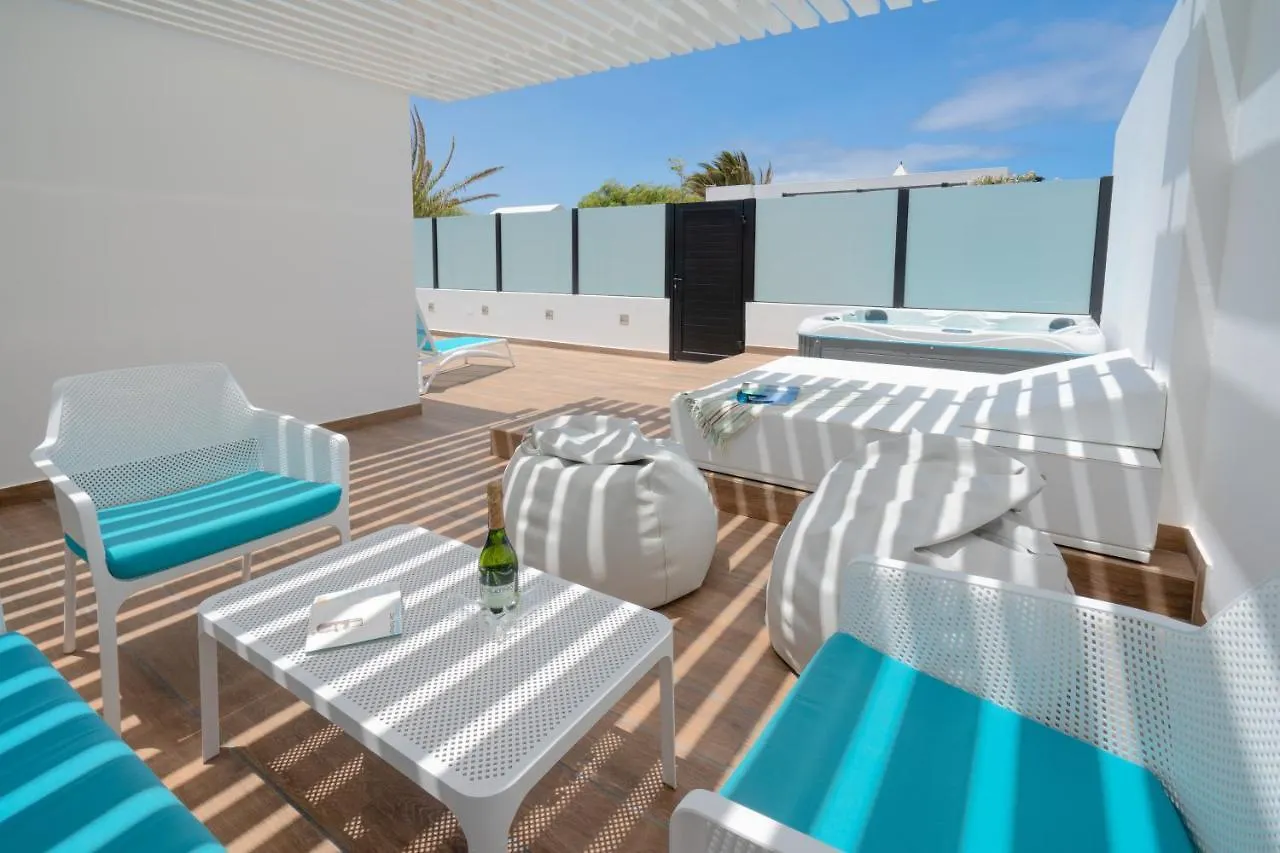 Relaxia Lanzasur Club - Aqualava Water Park Hotel Playa Blanca  Playa Blanca (Lanzarote)