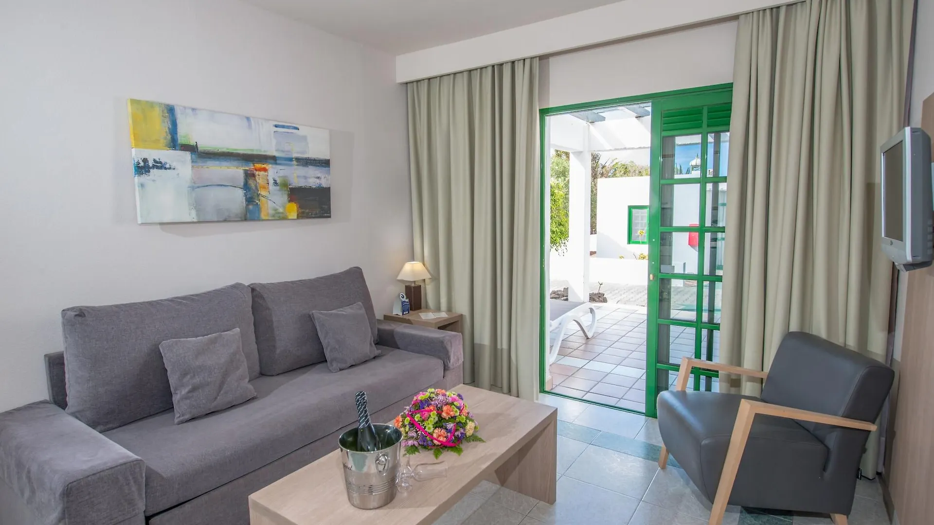 Relaxia Lanzasur Club - Aqualava Water Park Hotel Playa Blanca  Playa Blanca (Lanzarote)