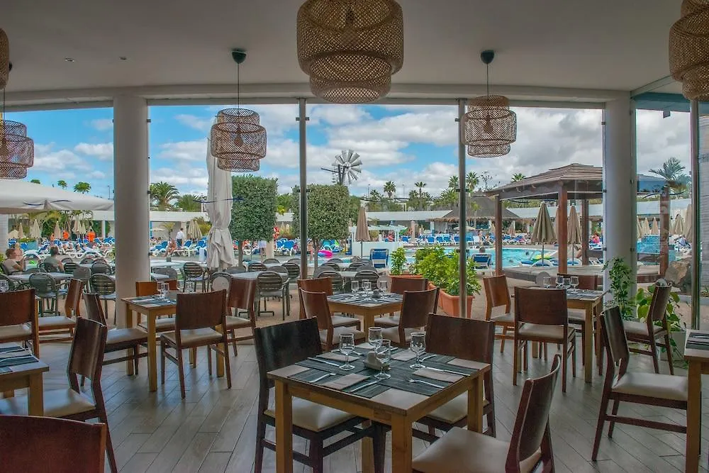 Relaxia Lanzasur Club - Aqualava Water Park Hotel Playa Blanca  Spain