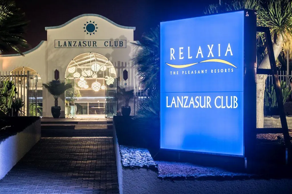 Relaxia Lanzasur Club - Aqualava Water Park Hotel Playa Blanca  Playa Blanca (Lanzarote)