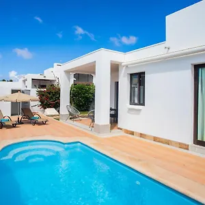  Villa Casa Maurizio - Heated Pool, Hot Tub & Hammam